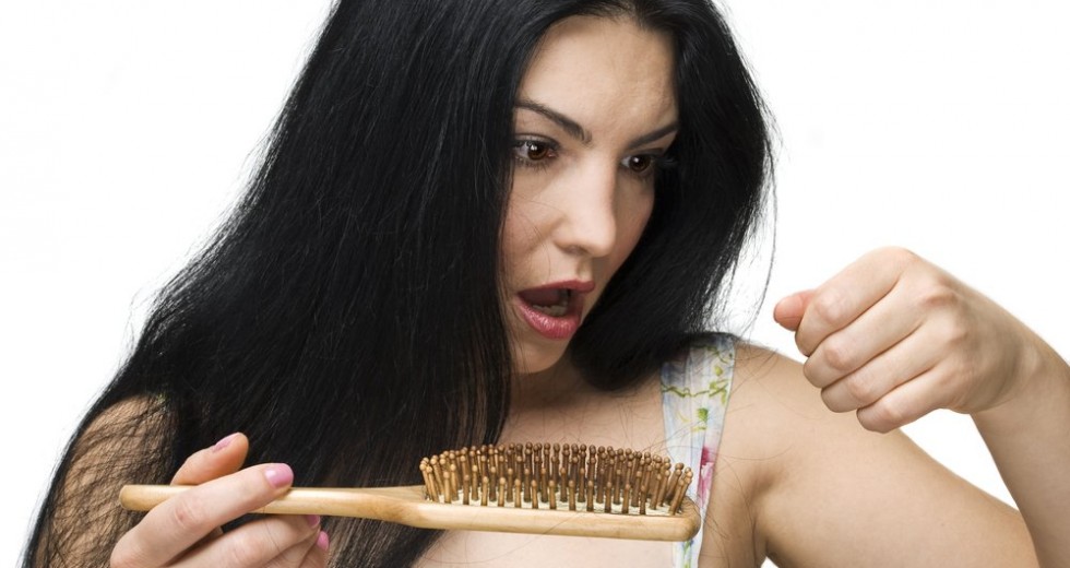 Queda de cabelo: entenda e saiba como prevenir