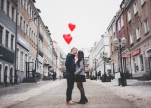 Surpresas para o namorado: Veja inspirações para surpreender sue amor!