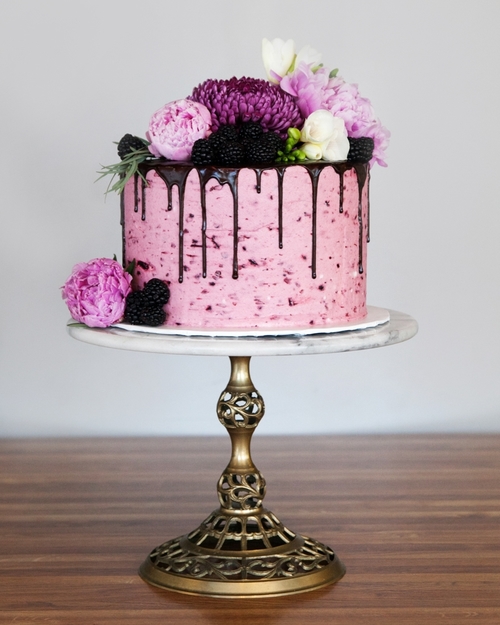 drip cake rosa