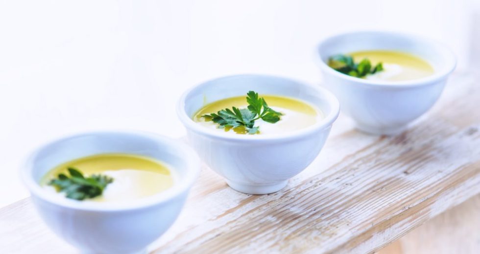 Receitas de sopa Low Carb para te aquecer neste inverno (sem furar a dieta!)